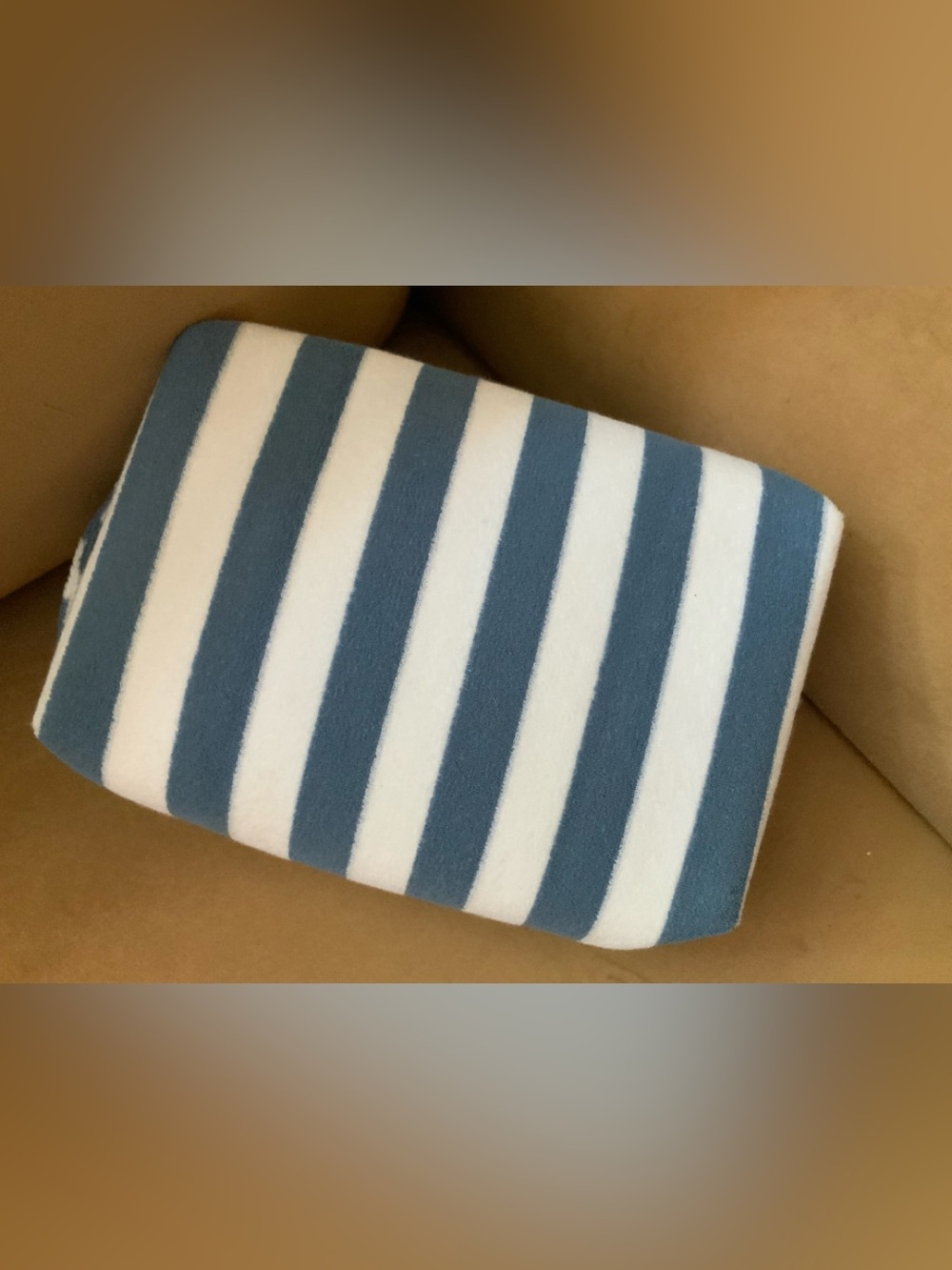 Summer Fridays makeup travel pouch new - Picture 3 of 6